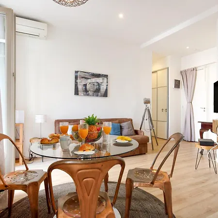 Nasturtium Yourhosthelper شقة