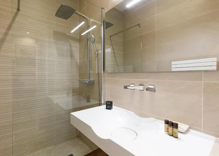 Nasturtium Yourhosthelper Apartman