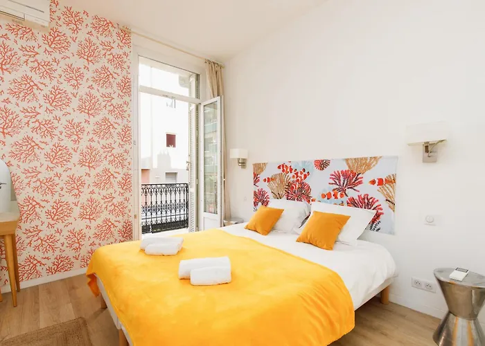 Nasturtium Yourhosthelper Apartman *